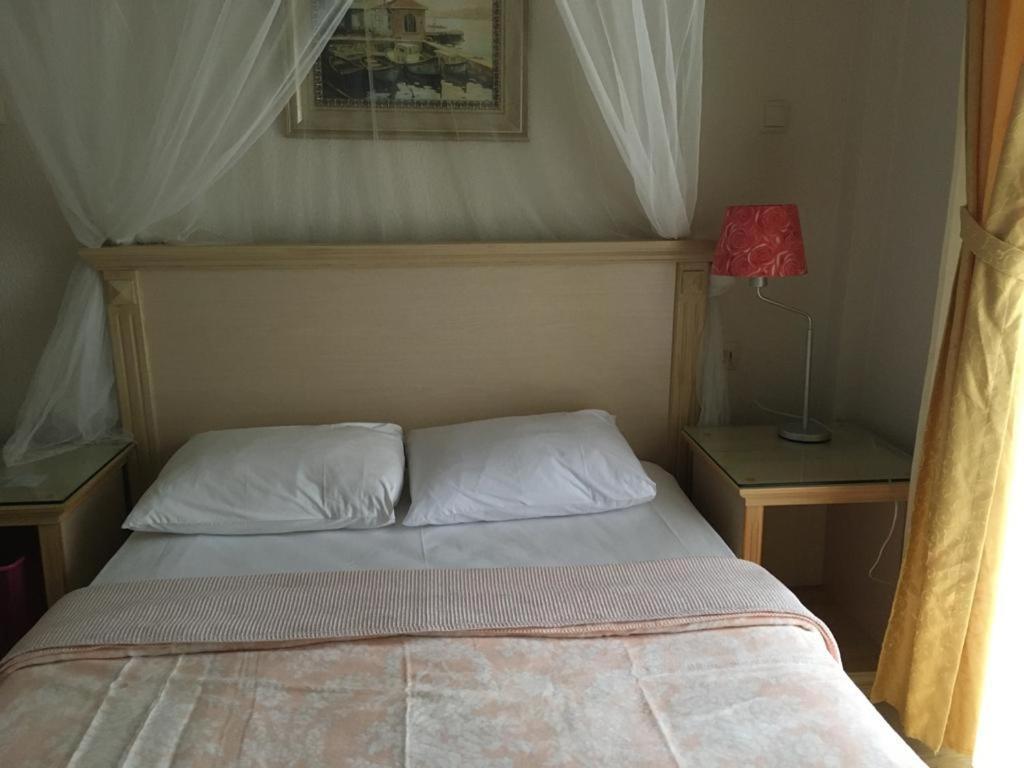 Melaike Hotel Фоча Екстер'єр фото