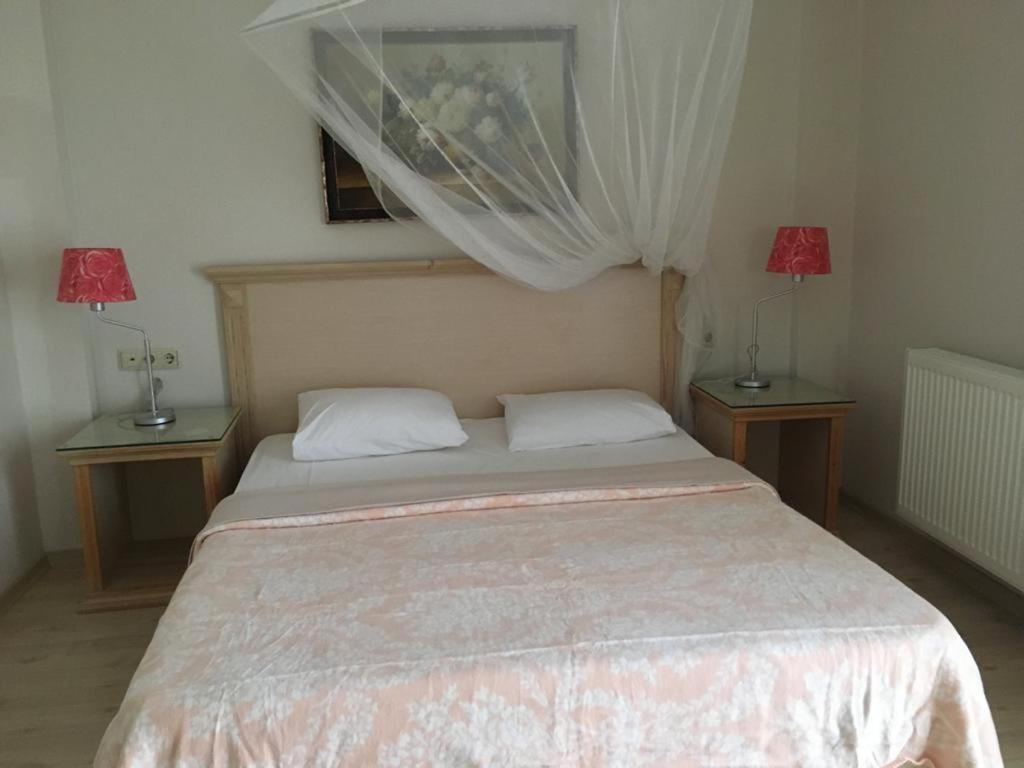 Melaike Hotel Фоча Екстер'єр фото